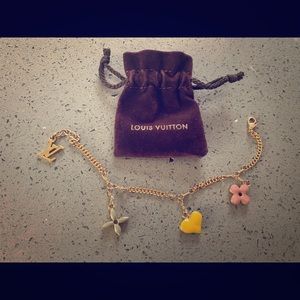 Lv bracelet gold